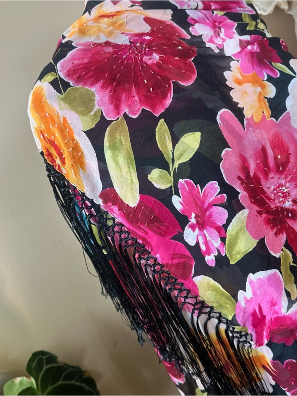 Sue Wong floral beaded fringe scarf - Picture 4 of 4
